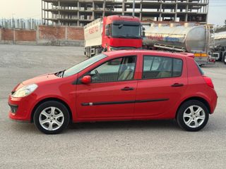 Renault Clio 2006