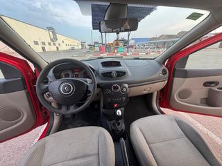 Renault Clio 2006