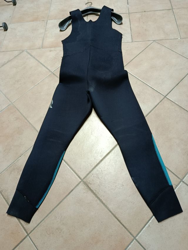 Muta subacquea - Neopreno