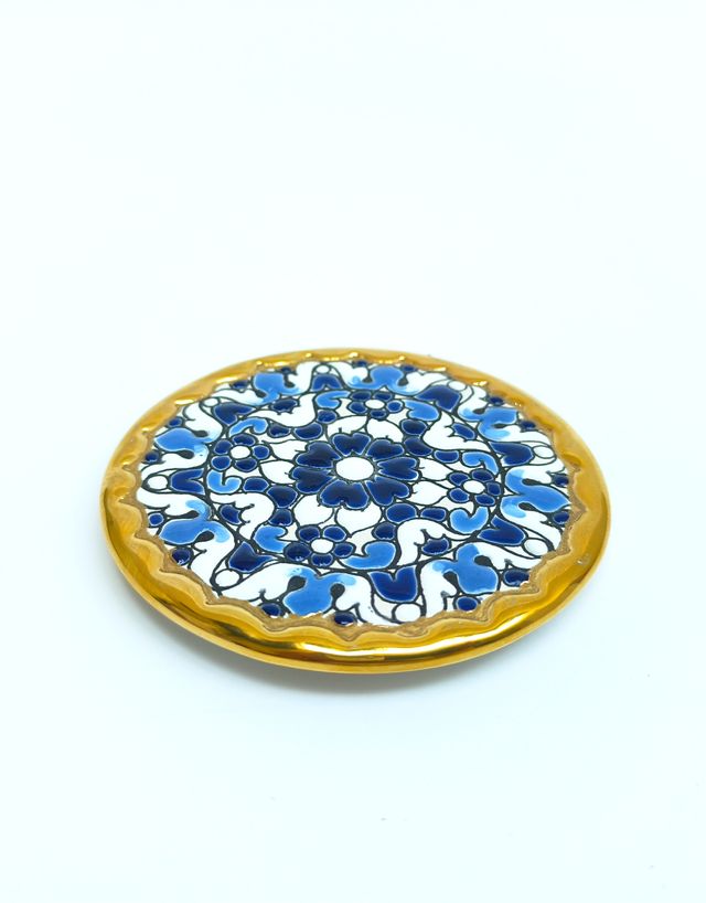 plato decorativo pintado a mano oro d ley 24k 10cm