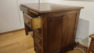 Scrivania antica + sedia in vimini