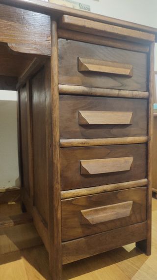 Scrivania antica + sedia in vimini