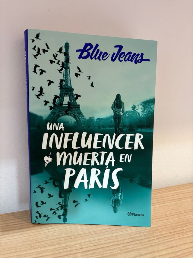 Una influencer muerta en París