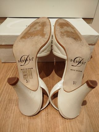 Zapatos novia DORIANI 37 blancos