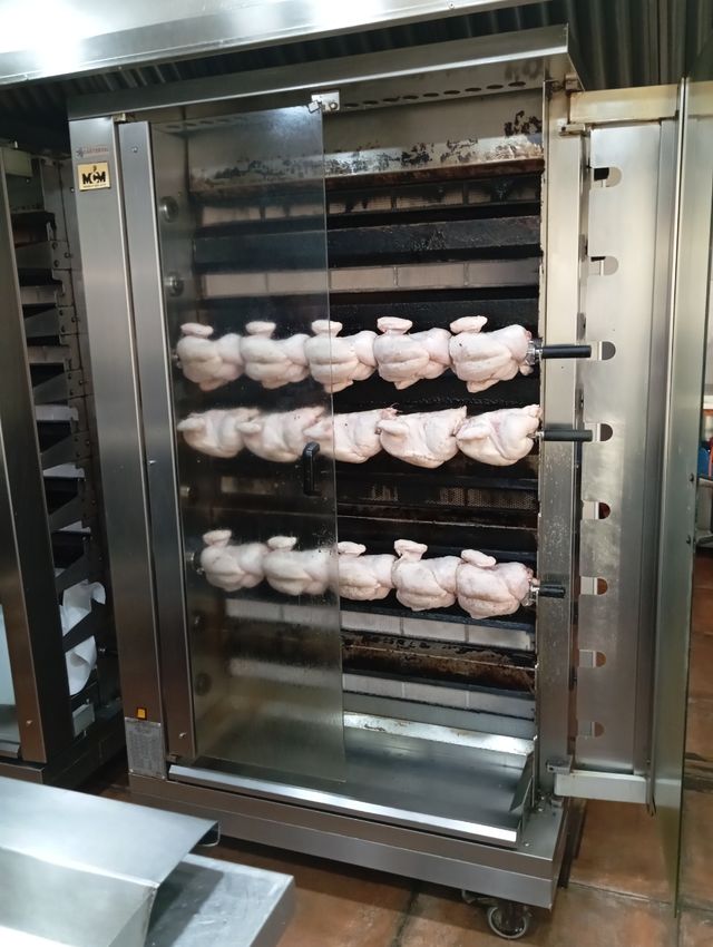 Asador pollos industrial