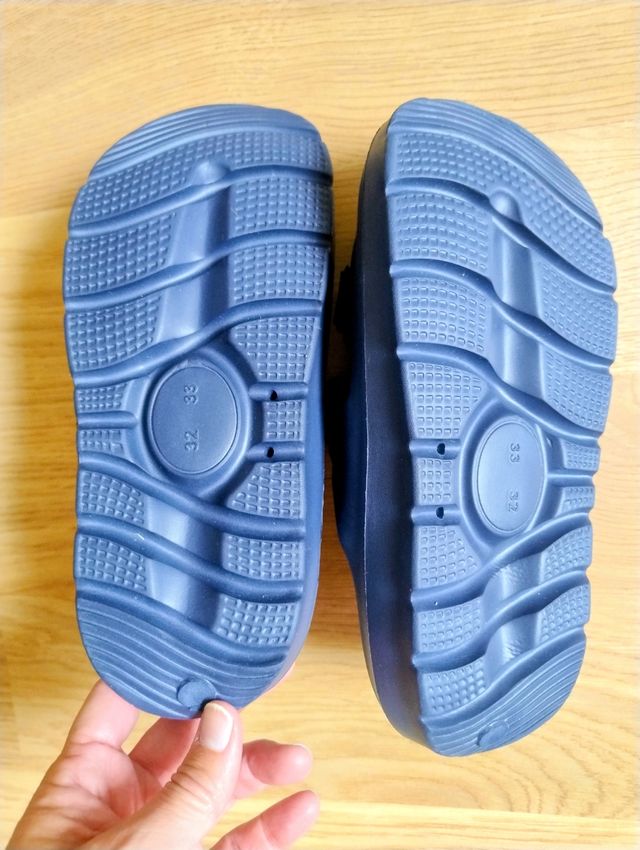 Sandalias niño azul marino