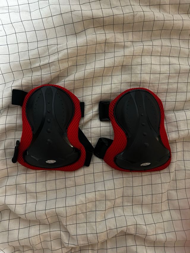 Protecciones - Rodilleras, Coderas, Muñequeras