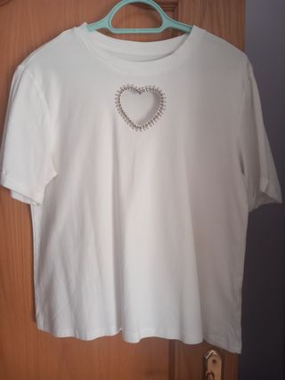 Camiseta blanca corazón brillante