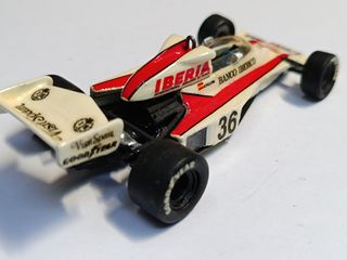 McLaren M23 1:43 E. de Villota 1977 Kit montado