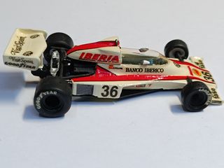 McLaren M23 1:43 E. de Villota 1977 Kit montado