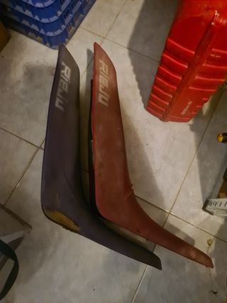 Asientos Rieju Drac - 2uds