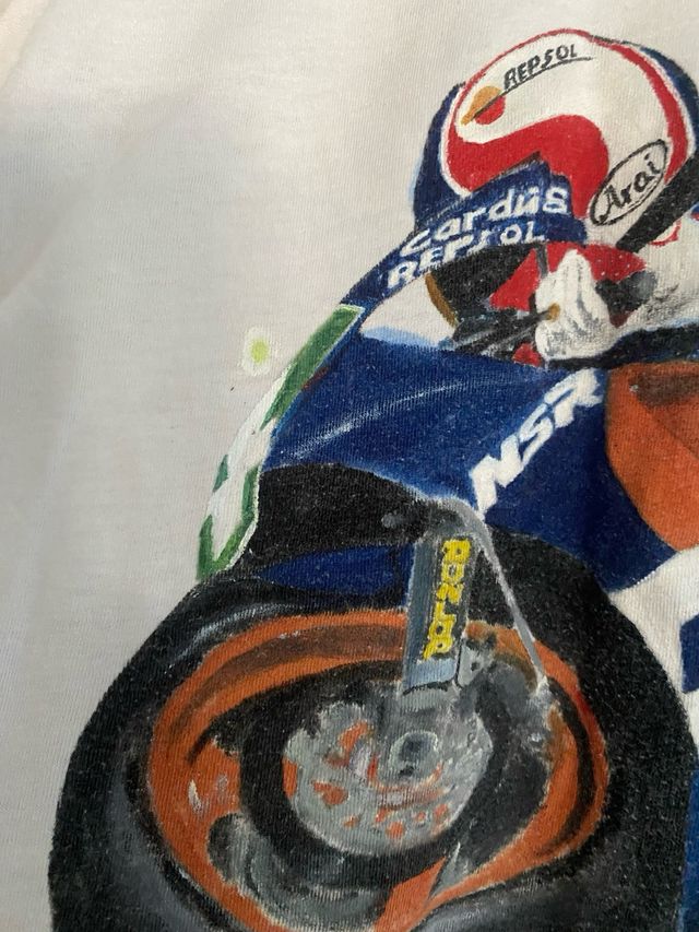 CAMISETA PINTADA A MANO CARLOS CARDUS