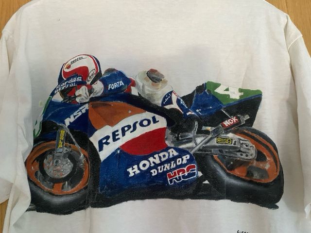 CAMISETA PINTADA A MANO CARLOS CARDUS