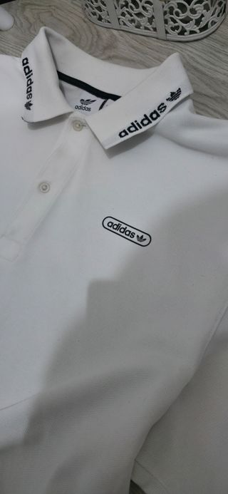 Polo Adidas blanco