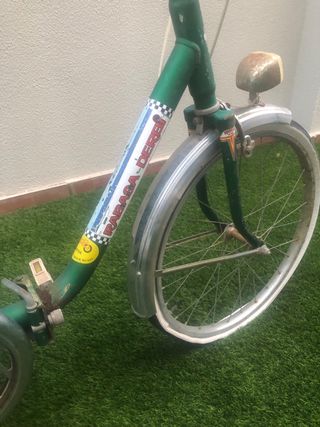 Bicicleta BH clásica verde