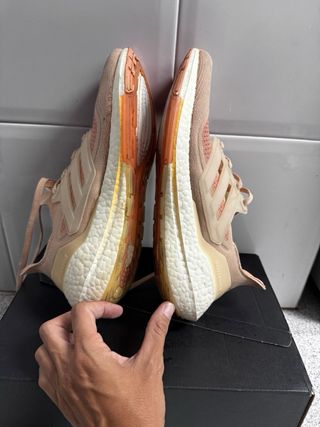 Adidas Ultraboost 