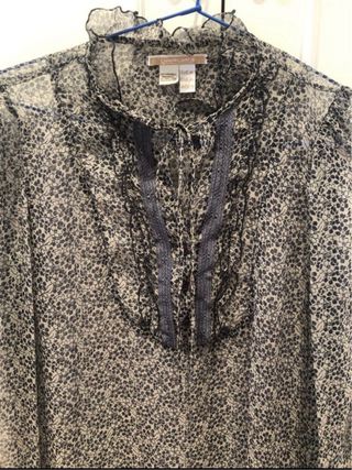 Blusa Trafaluc beige y azul