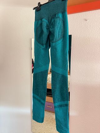 conjunto deportivo 