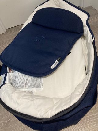 Carrito bebé Bugaboo azul marino