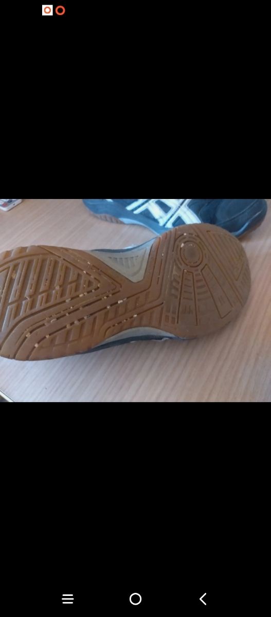 Zapatillas ASICS - Deportivas