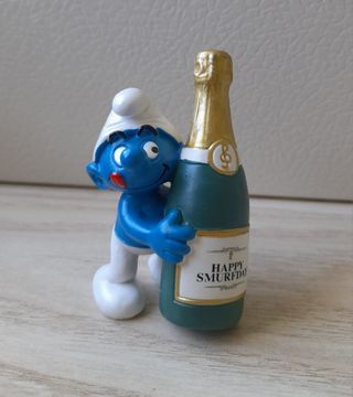 Pitufo celebrando