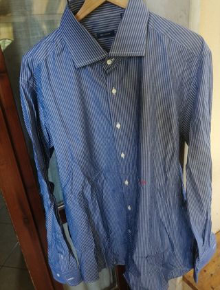 Camicia blu a righe