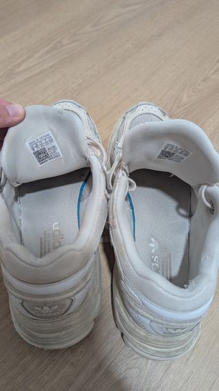 Adidas Astir - Zapatillas Beige/Blancas