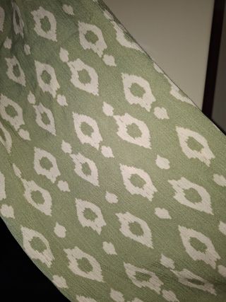 Top corto verde estampado