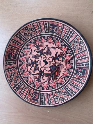 Plato cerámico artesanal