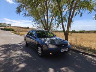 Ford Mondeo 2002