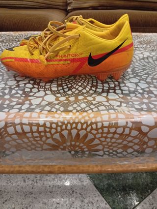 Botas Nike Phantom GT- Fútbol talla 
37,5