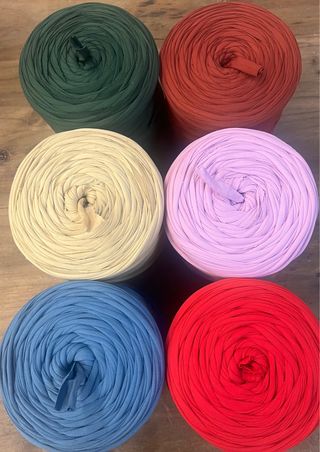 fettuccia /trapillo - 6 ovillos
licra 700/800 grm