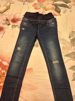 Jeans premamá modernos talla S
10€c/u   30todos 
