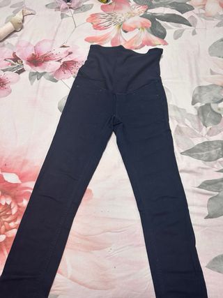 Jeans premamá modernos talla S
10€c/u   30todos 