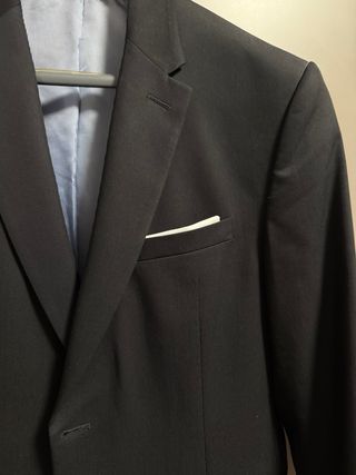 Traje negro Zara Talla 50 (L) (americana+pantalón)