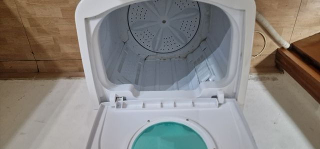 Lavadora mariguana en muy buen estado