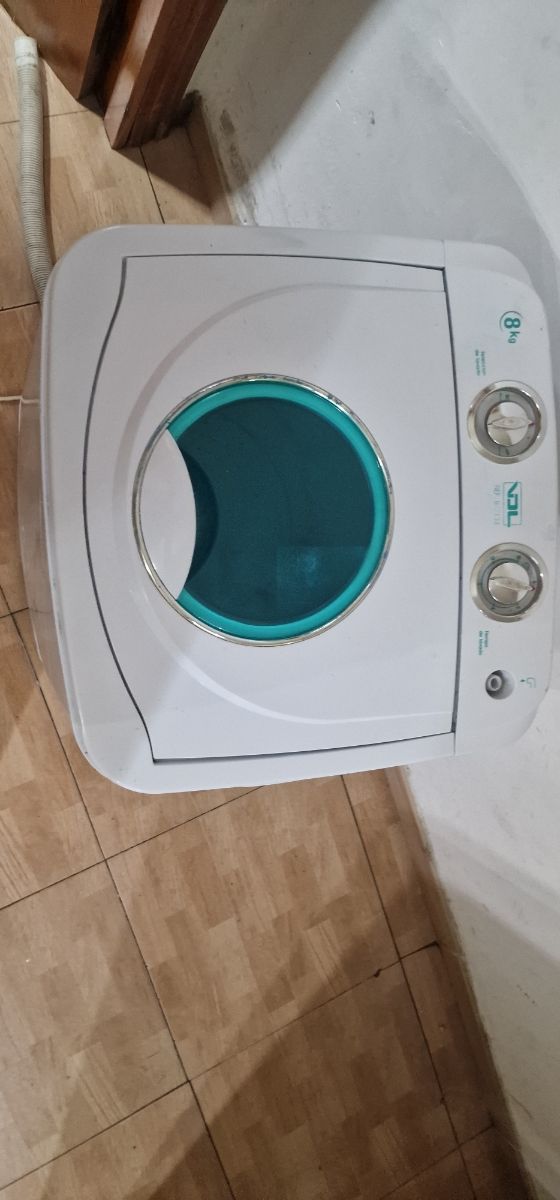 Lavadora mariguana en muy buen estado