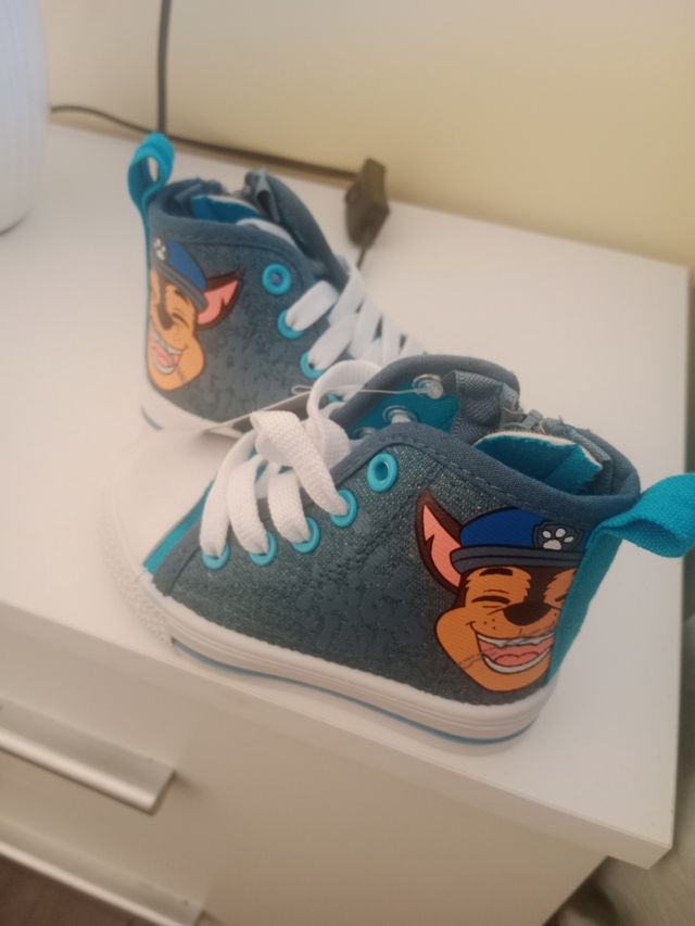 Lote zapatillas deportivas niño