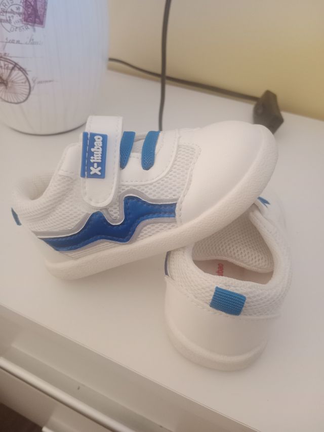Lote zapatillas deportivas niño
