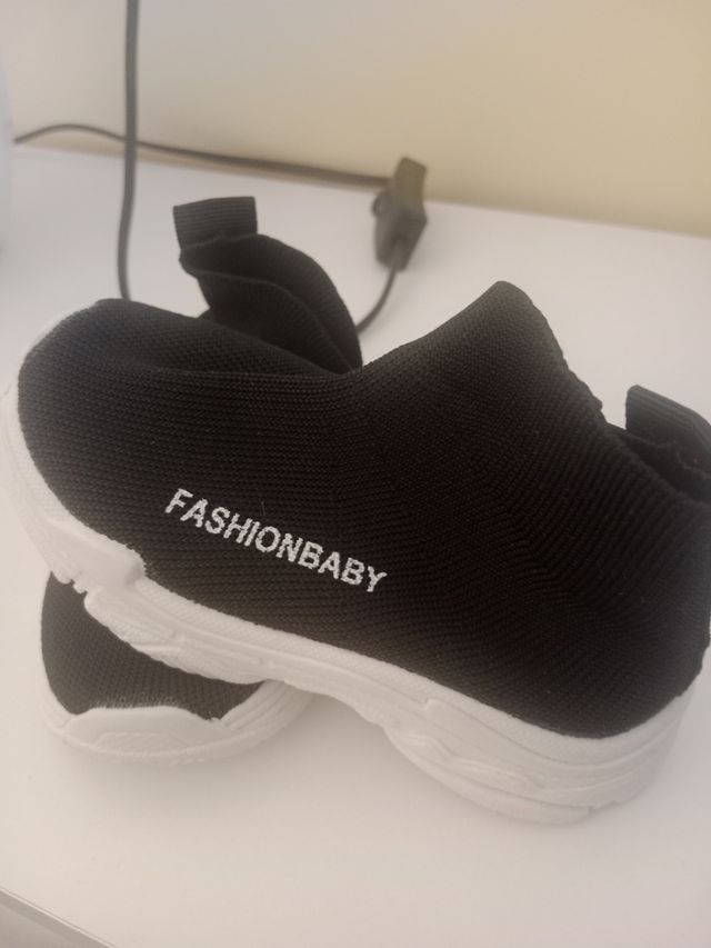 Lote zapatillas deportivas niño