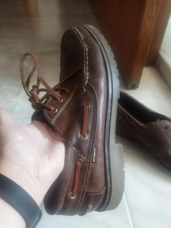 Zapatos náuticos marrones
