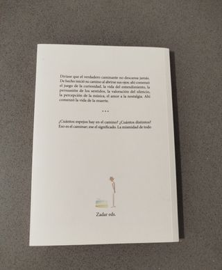 Libro "El hombre que camina lentamente" NUEVO 