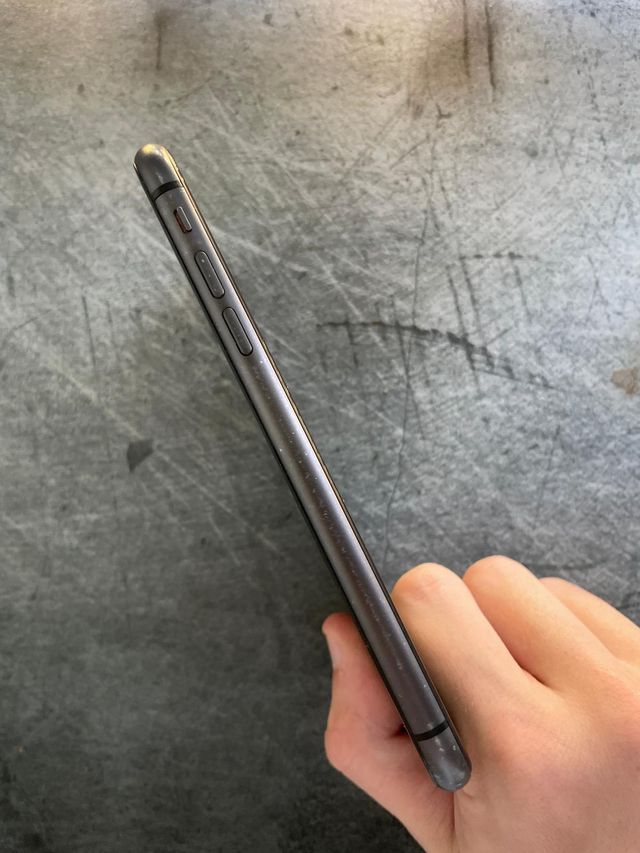 iPhone 11 Preto - 128GB