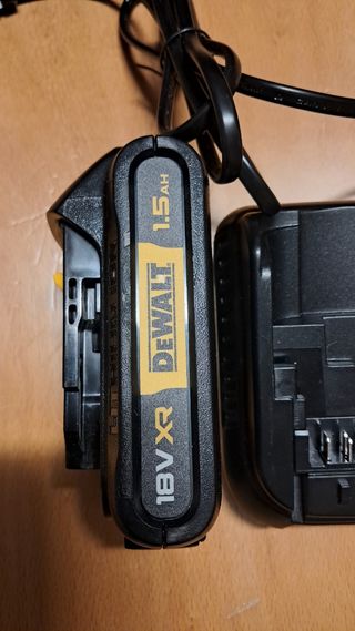 Batteria e caricabatteria Dewalt