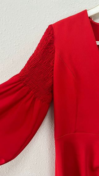 Vestido rojo fiesta manga larga
Mariquita Trasquil