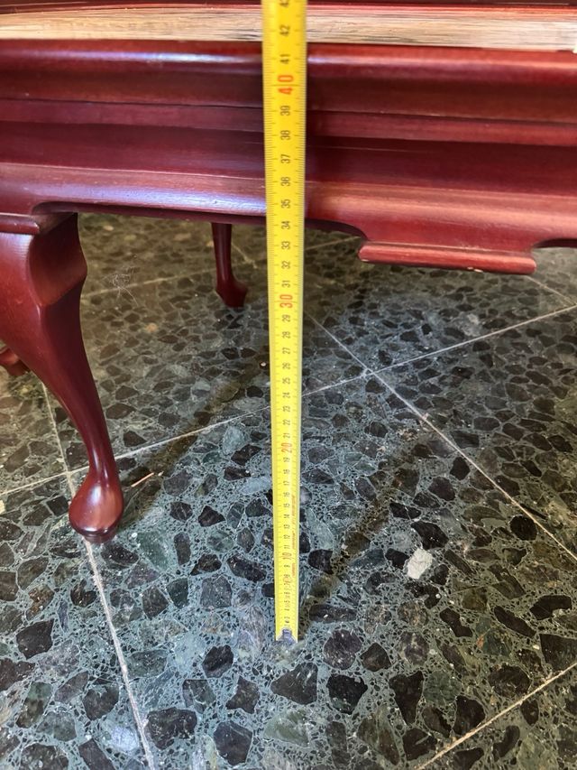 Mesa ovalada mármol-madera