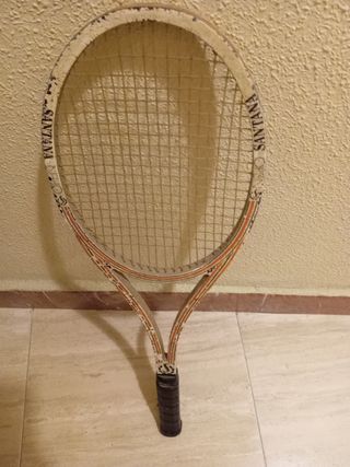 Raqueta Tenis Antigua
