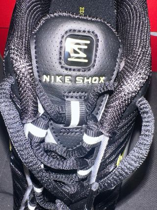 Nike Shox TL negras y amarillas