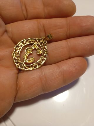 Colgante Letra J - Dorado y Plata