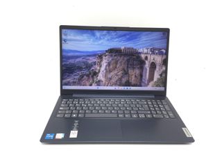 pc portatil lenovo 82xf